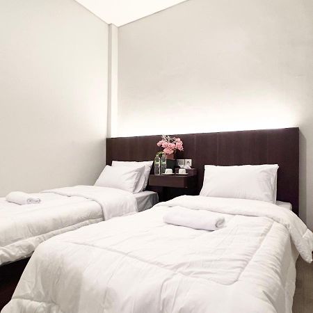Sleep Studio Hotel City Center Surabaia Exterior foto