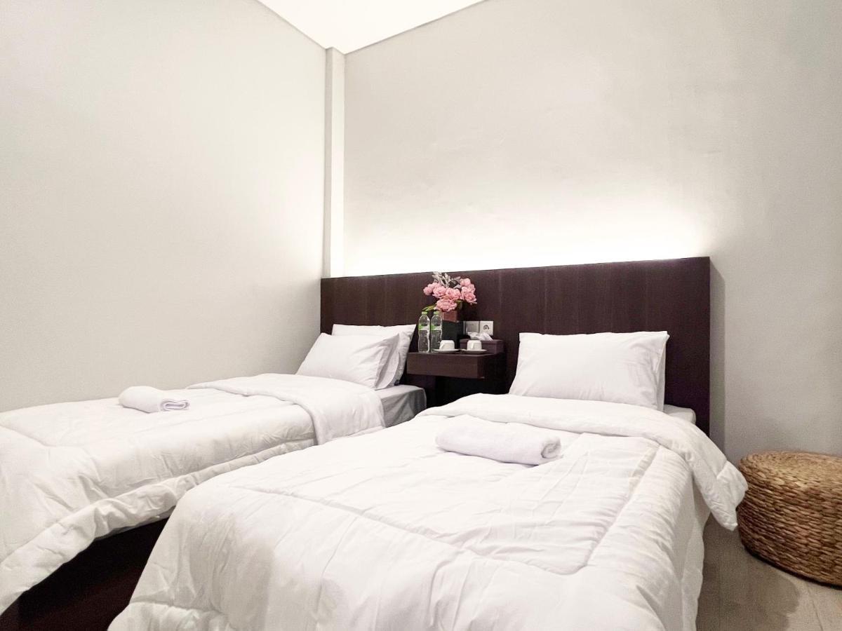Sleep Studio Hotel City Center Surabaia Exterior foto