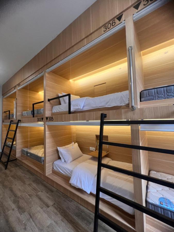 Sleep Studio Hotel City Center Surabaia Exterior foto